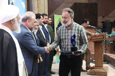 برگزاری همایش تجلیل از خیریه‌ها و تشکل‌های مردمی استان کرمان 1403/02/19